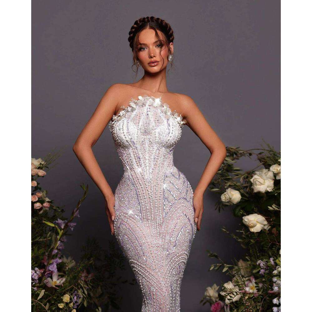 Gorgeous Wedding Dress Mermaid Strapless Appliques Sequins Pearls Sleeveless Sweep Train Bride Gown Vestido De Noiva Custom Made