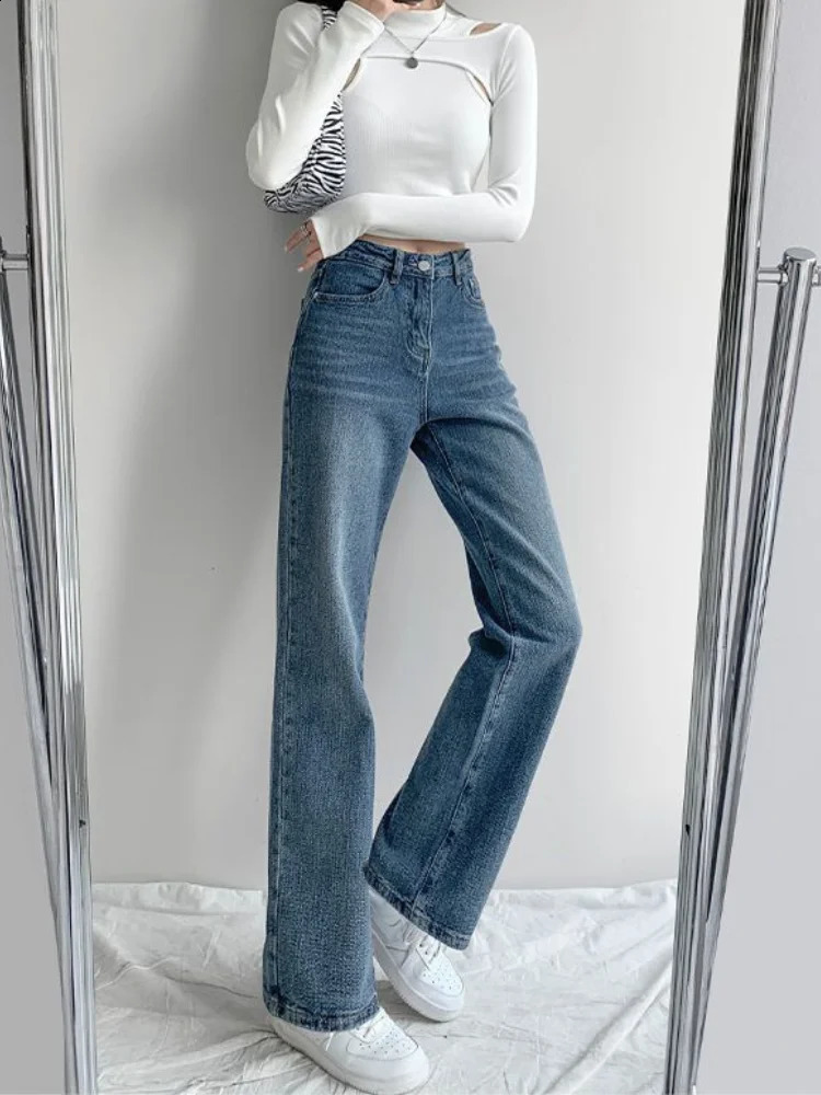 European womens jeans and American loose high waisted slim fit straight blue automatic pocket pants 241021