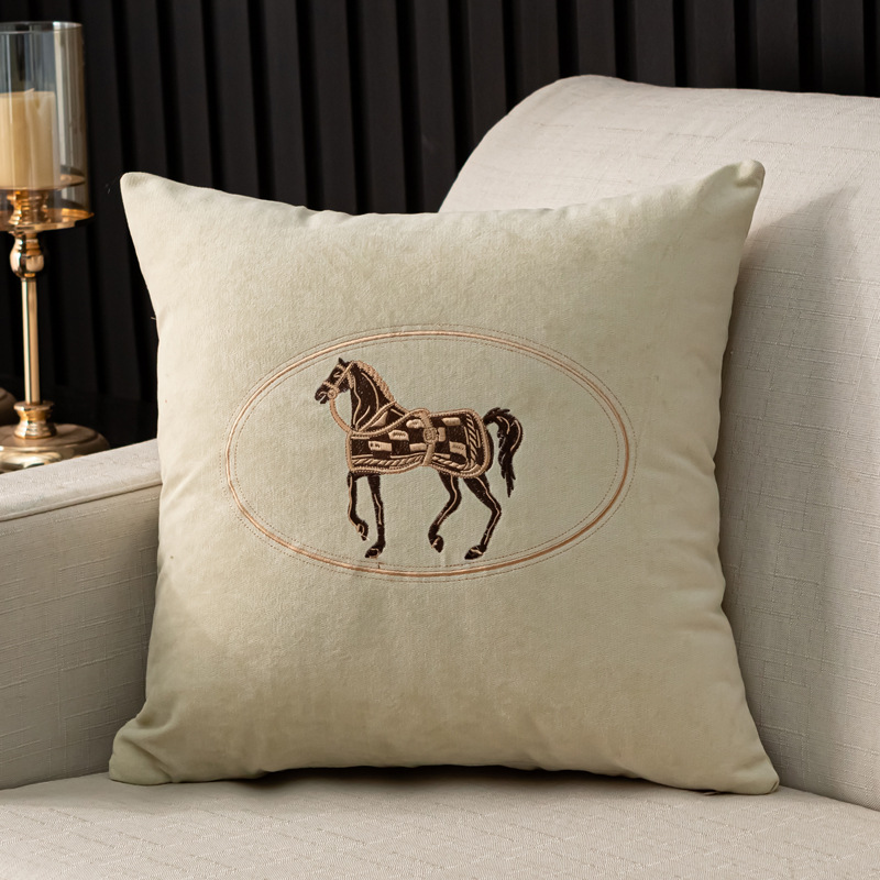 Pillow American Hand-embroidered Cover Horse Pattern Hug Pillowcase Sofa Home Office Living Room Car 45cm