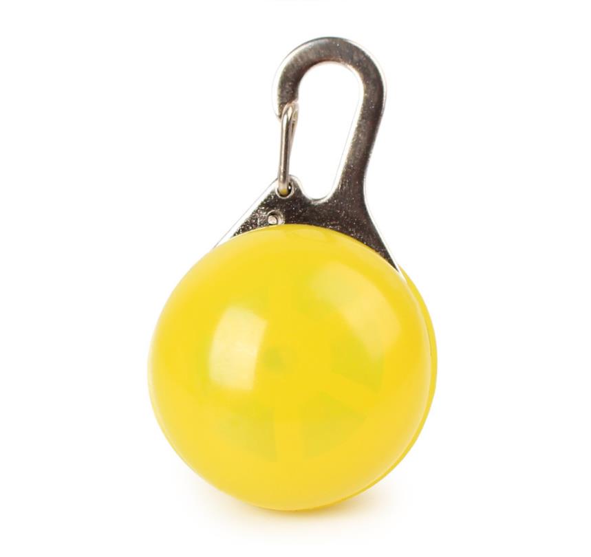 Pet Dog Cat Flashing Bright Safety LED Security Necklace Night Light Collar Pendant ni303