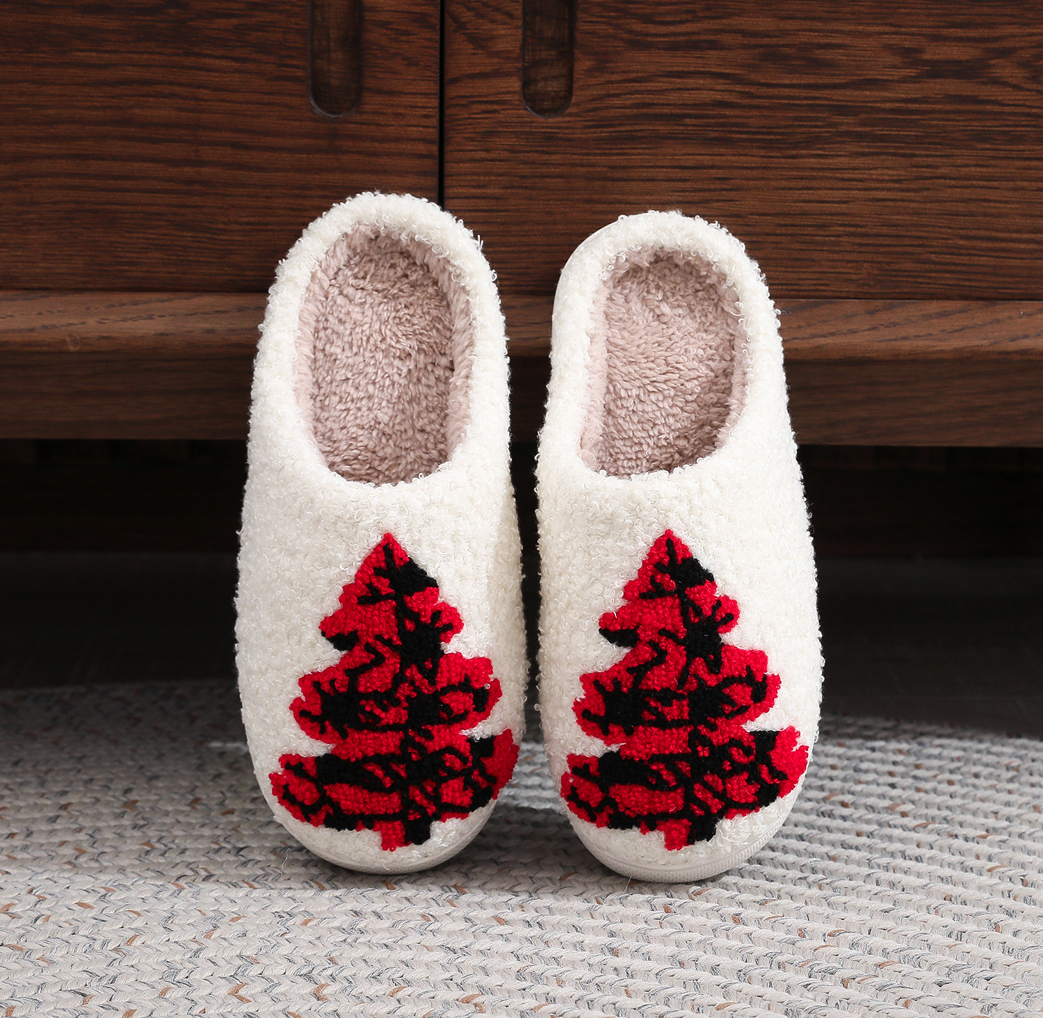 2024 New Christmas Tree Cotton Slippers for Winter Warmth Couples, Soft soled Shoes, Thick Anti slip 2 Pieces