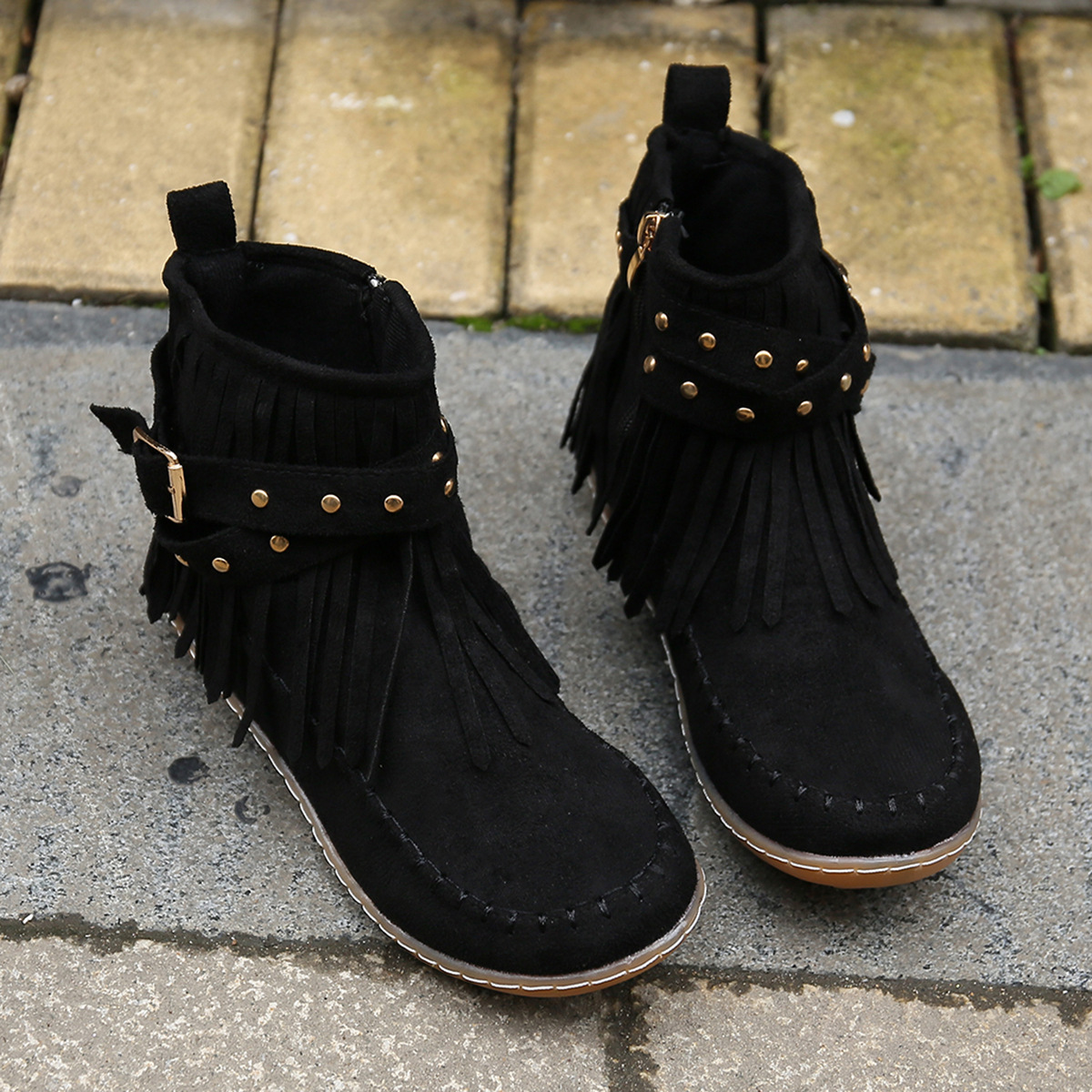 2024 free shipping new designer boots for women western cowboy boots thick heel polished punk style motorcycle zipper Riveted flat bottomed fringed bo