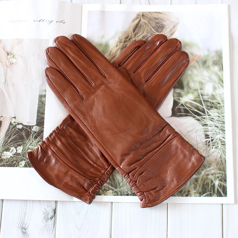 Winter Warm Sheepskin Gloves for Women with Velvet Lining and Colored Genuine Leather Motorcycle Driving Gloves 241024