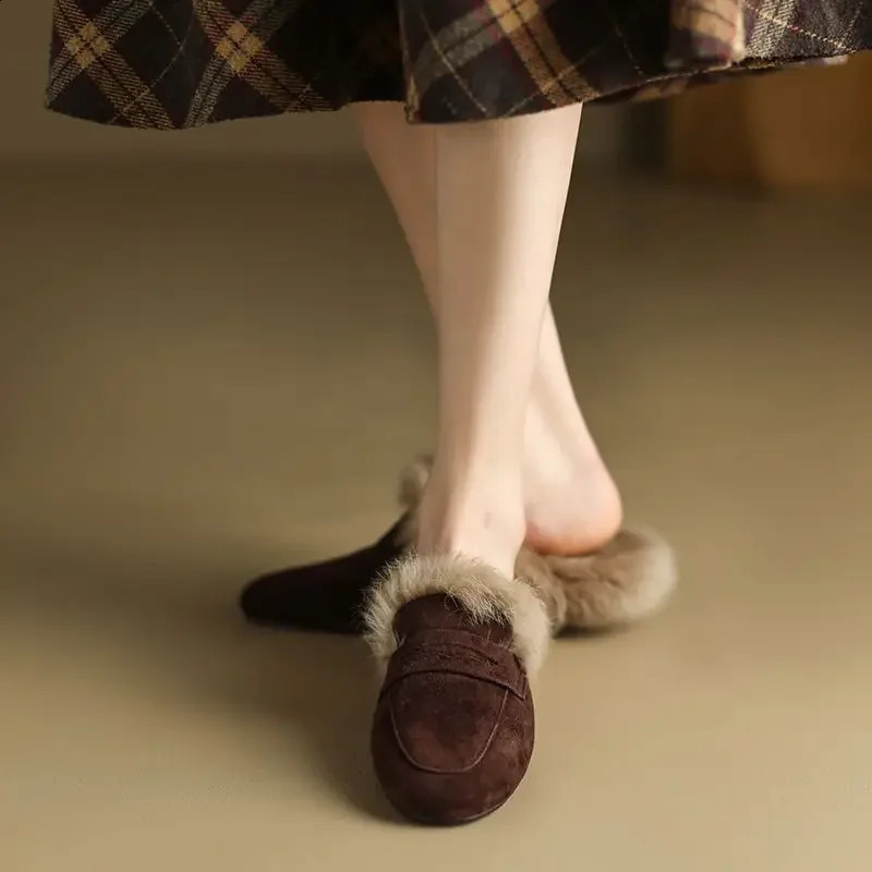 Slip On Simple Shoes Outwear Woman Warm Shoes mules Natural Suede Flat Shoes For Women SlippersMules Womens Fur Flats Slippers 241010