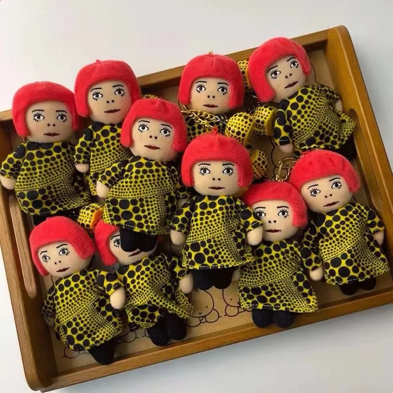 Yayoi Kusama Humanoid Polka dot Faceless Mens Keychain Bag Hanging Decorative Plug Toy Pendant 241007
