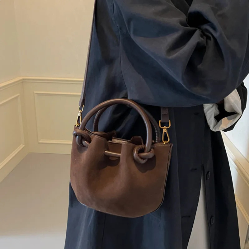 Womens mini suede shoulder bag winter Y2K fashion trend womens cross body bucket bag womens handbag and wallet 241021