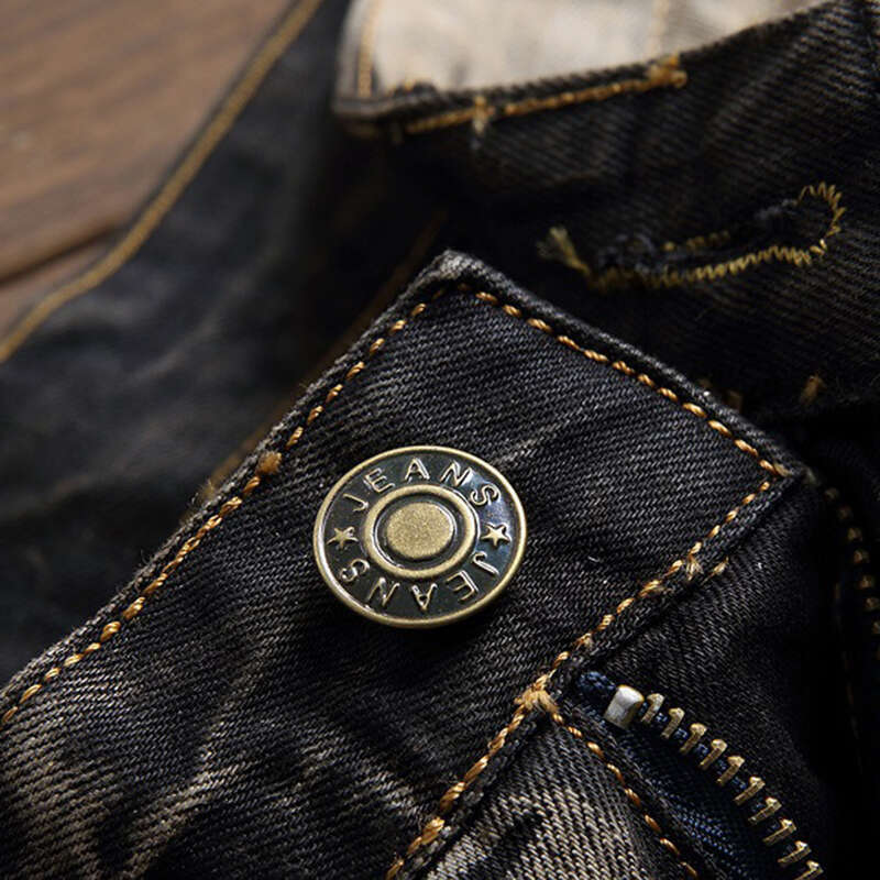 New Streetwear Jeans Men Four Season European And American Personality Embroidery Wings Hole Denim Trousers Retro Plus Size