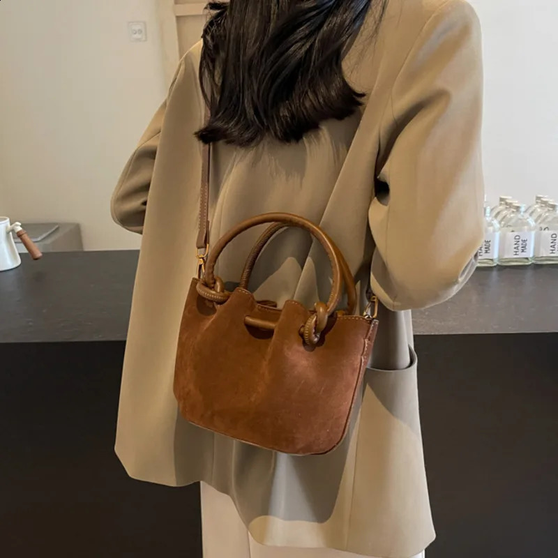 Womens mini suede shoulder bag winter Y2K fashion trend womens cross body bucket bag womens handbag and wallet 241021