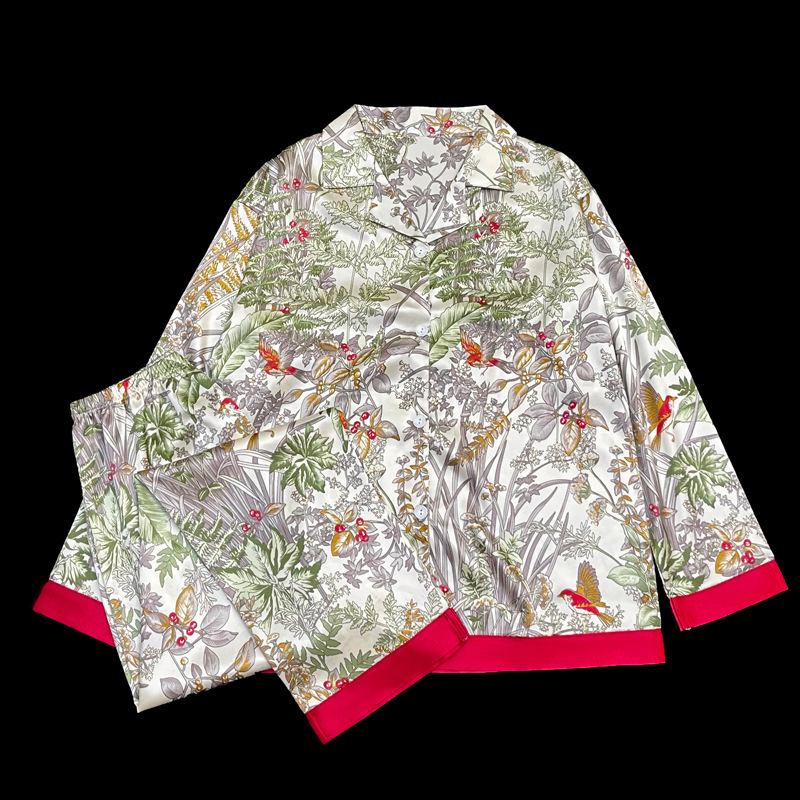 2025 New designer s simulation of thin jungle for spring and summer silk long trend sleeved long pants pajamas Pamas women s fashion