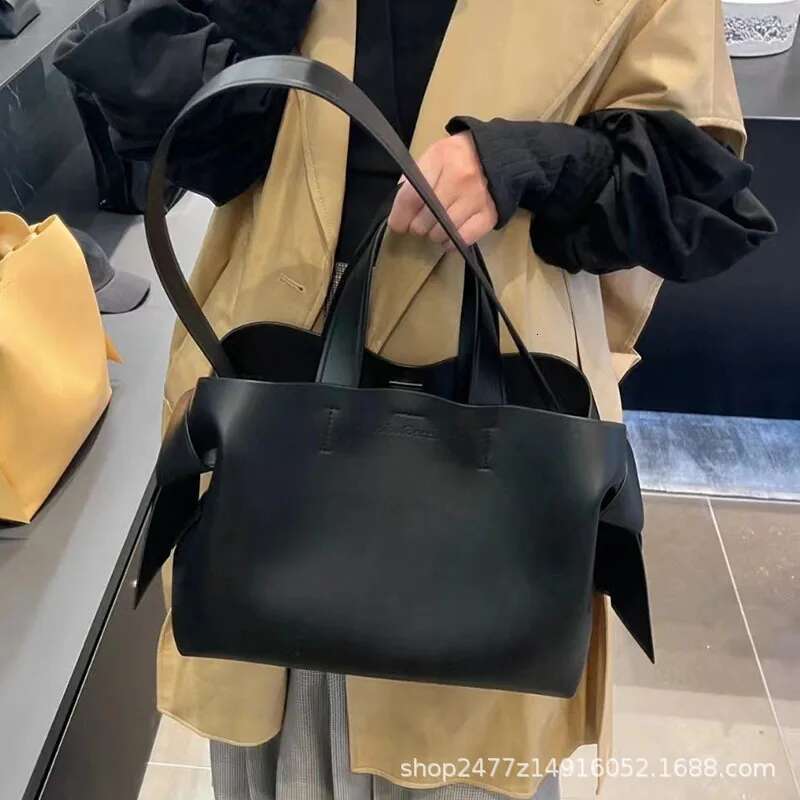 Nichebow Swedish Hot Acnemusubi Leather Crossbody Shoulder Bag For Women New - Casual Commuter Style