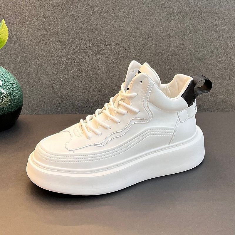 2024 Spring and Autumn New Breathable White Soft Leather Shoes Korean Edition Campus Bread Shoes Simple Fashion Versatile Leisure Sports Running Shoes