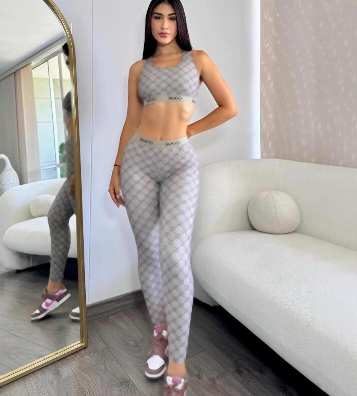 New Women's Tracksu… - image