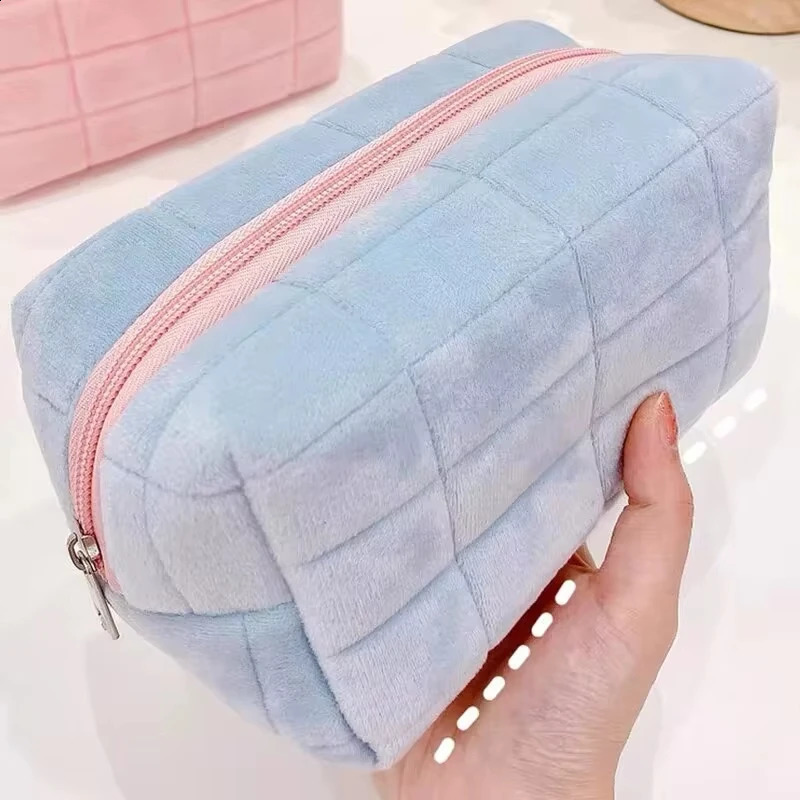Solid Fur Cosmetic Storage Bag Large Women Zipper Makeup Organizer Handbag Stationery Pencil Case Travel Make Up Toiletry Punch 241017