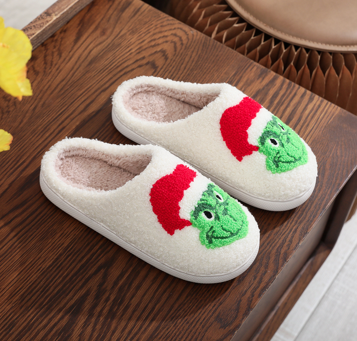 2024 Christmas New Cotton for Men and Women's Home Winter Woolen Slippers 2 Pieces