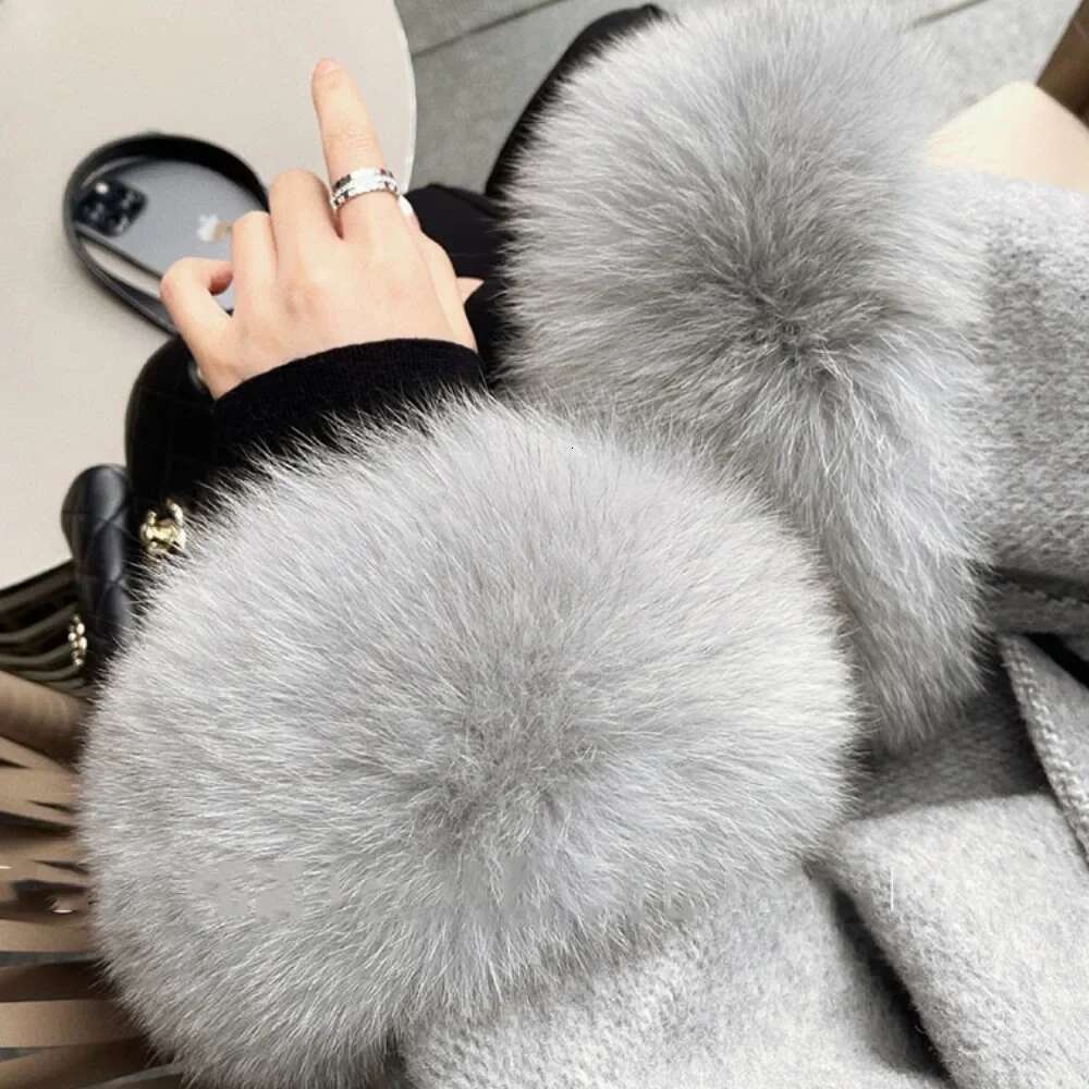 High End Double-sided Wool Strapping Real Wool Fur Coat Womens Removable Cuffs Fur Temperament Cashmere Short Jacket Y241119