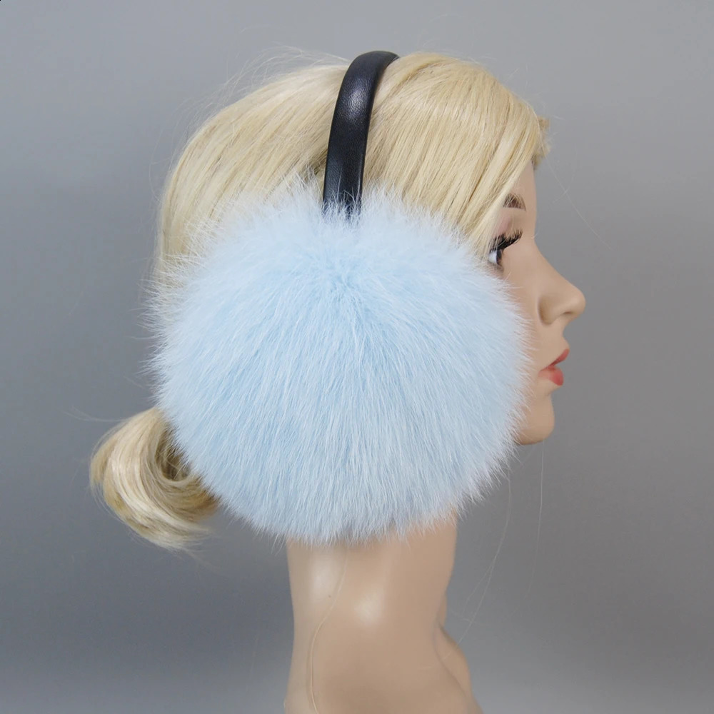 Fashion Real Fox Fur Ladies Autumn And Winter Earmuffs To Keep Warm Women Natural Fox Fur EarMuff Wholesale Retail 241024