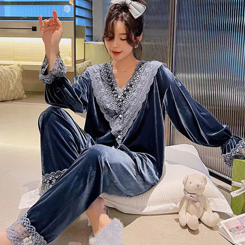 2025 fashion New designer women s thin long sleeved lace print suitable for spring and autumn sweet beauty style home wear Pamas