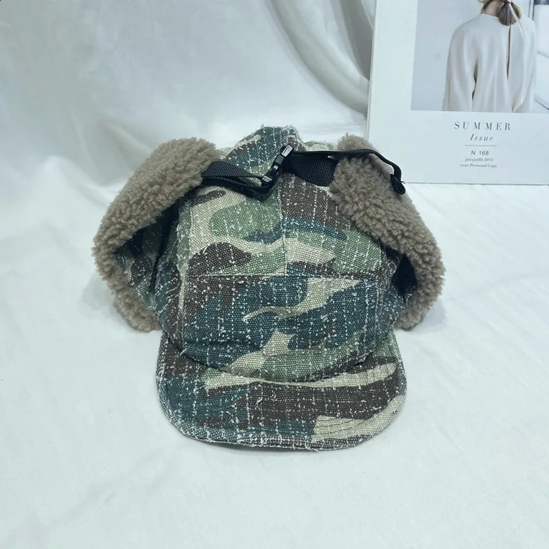 American Retro Polished Camouflage Lei Feng Hat Unisex Winter Outdoor Thickened Thermal Ear Protector Short Brim Flying Hats 241024