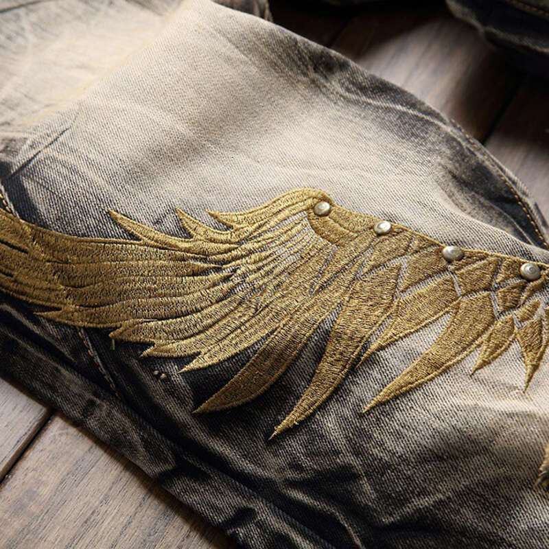 New Streetwear Jeans Men Four Season European And American Personality Embroidery Wings Hole Denim Trousers Retro Plus Size