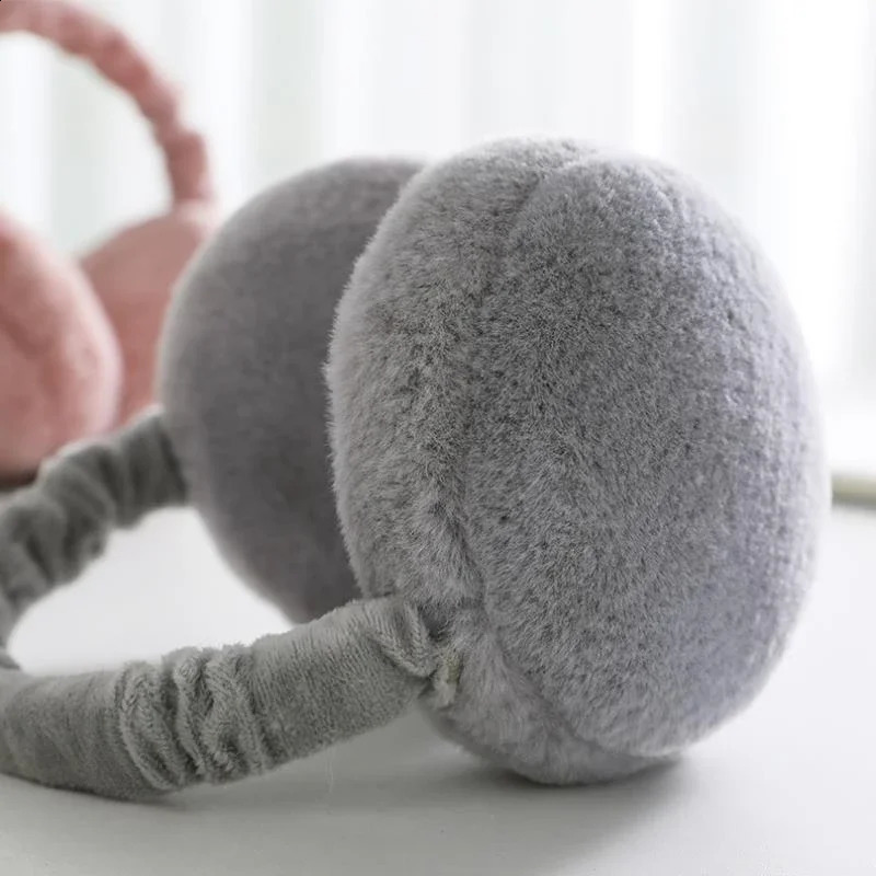 Sweety Plush Ear Cover Women Outdoor Winter Warmer Thermal Earmuffs Warm Headphones Earflap Fluffy Velvet Cool Muffs Protection 241024
