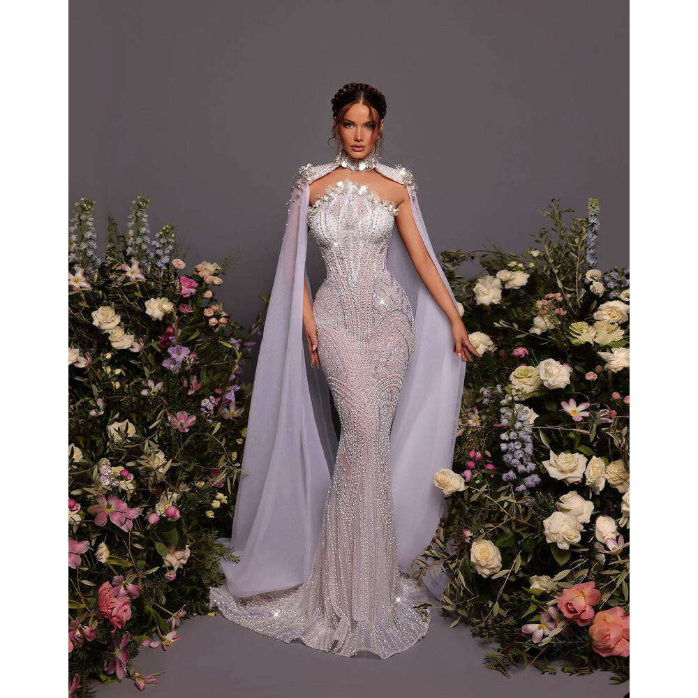 Gorgeous Wedding Dress Mermaid Strapless Appliques Sequins Pearls Sleeveless Sweep Train Bride Gown Vestido De Noiva Custom Made