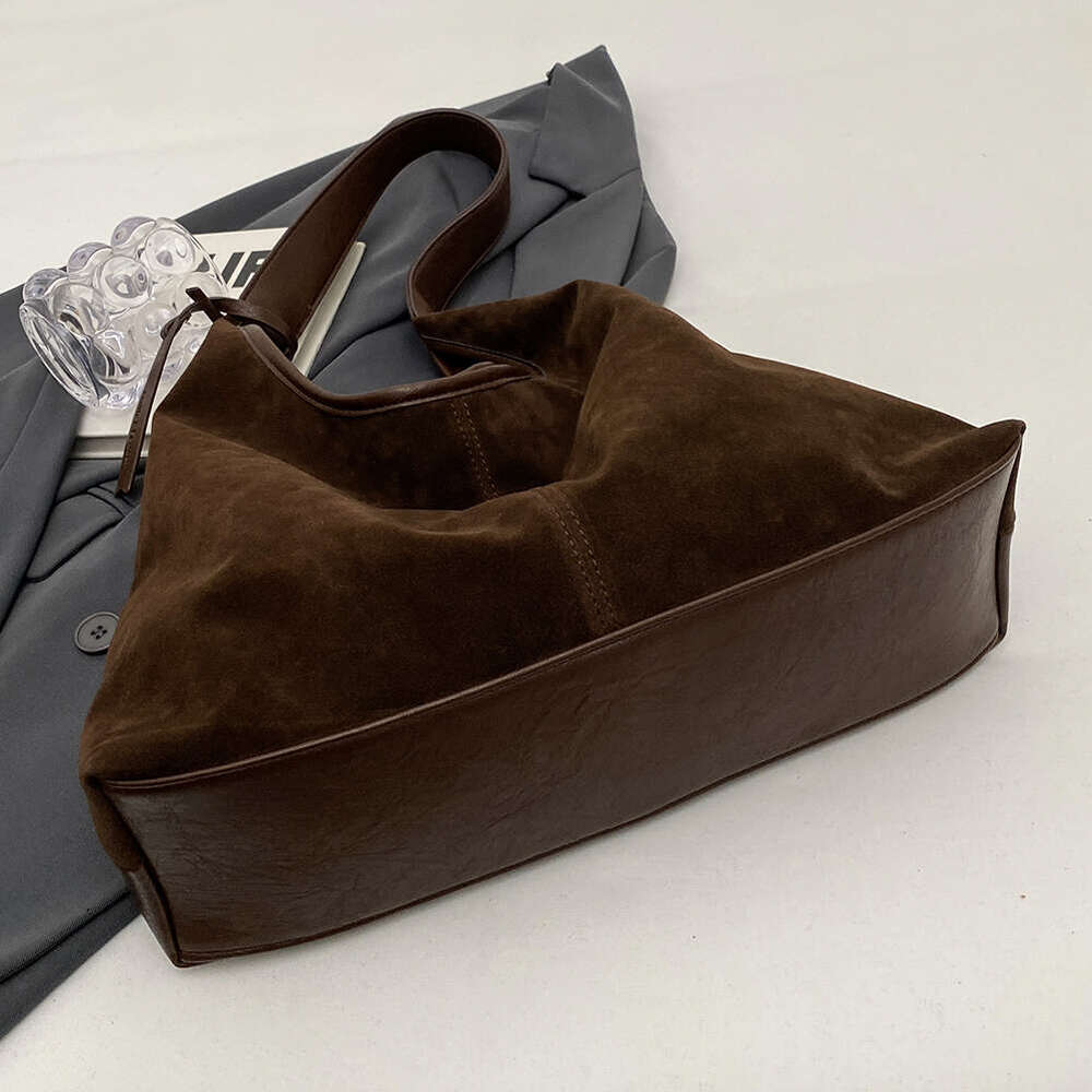 Women Shoulder Magnetic Closure Hobo Suede Slouchy Tote Bag Large Capacity Purse Retro Handbag for Work Travel