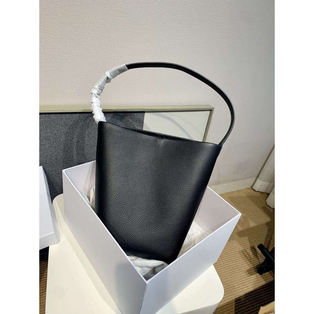 Genuine Leather Handbag: Classic Grained hot Calfskin N/S Park Tote Bag