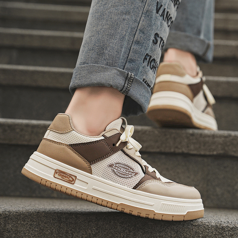 Men's New Lightweight Comfortable Versatile Casual Board Shoes