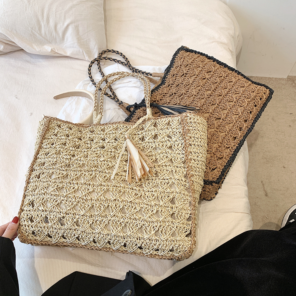 New designer women's woven straw handbag with hollow tassel shoulder, solid color crochet handbag, women's summer beach bag
