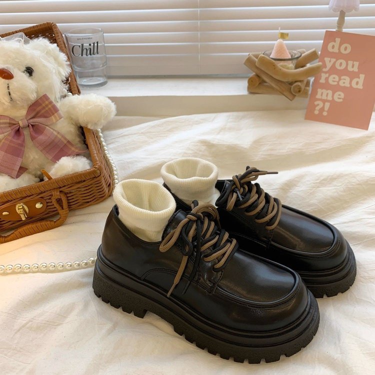 Leather Shoes: Vintage Round Toe Platform Shoes, Black/Beige 66e7