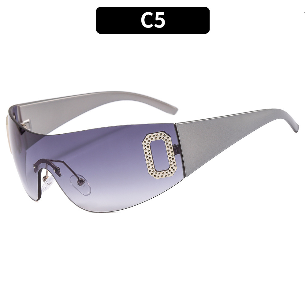 New Spicy Girl Integrated Sunshade Millennium Sunglasses Advanced Slimming Glasses