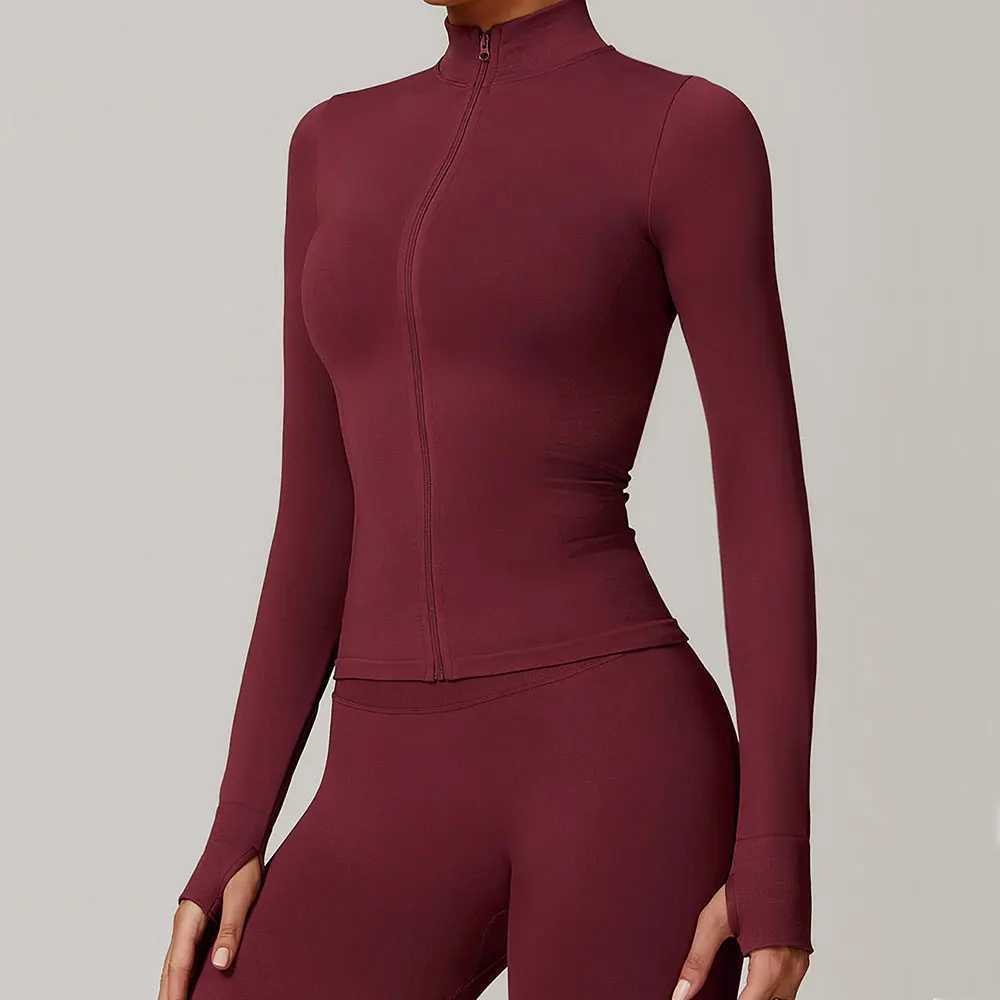 Seamless long sleeved sports jacket womens zipper fitness yoga shirt gym top active running jacket bicycle sportswear W250326