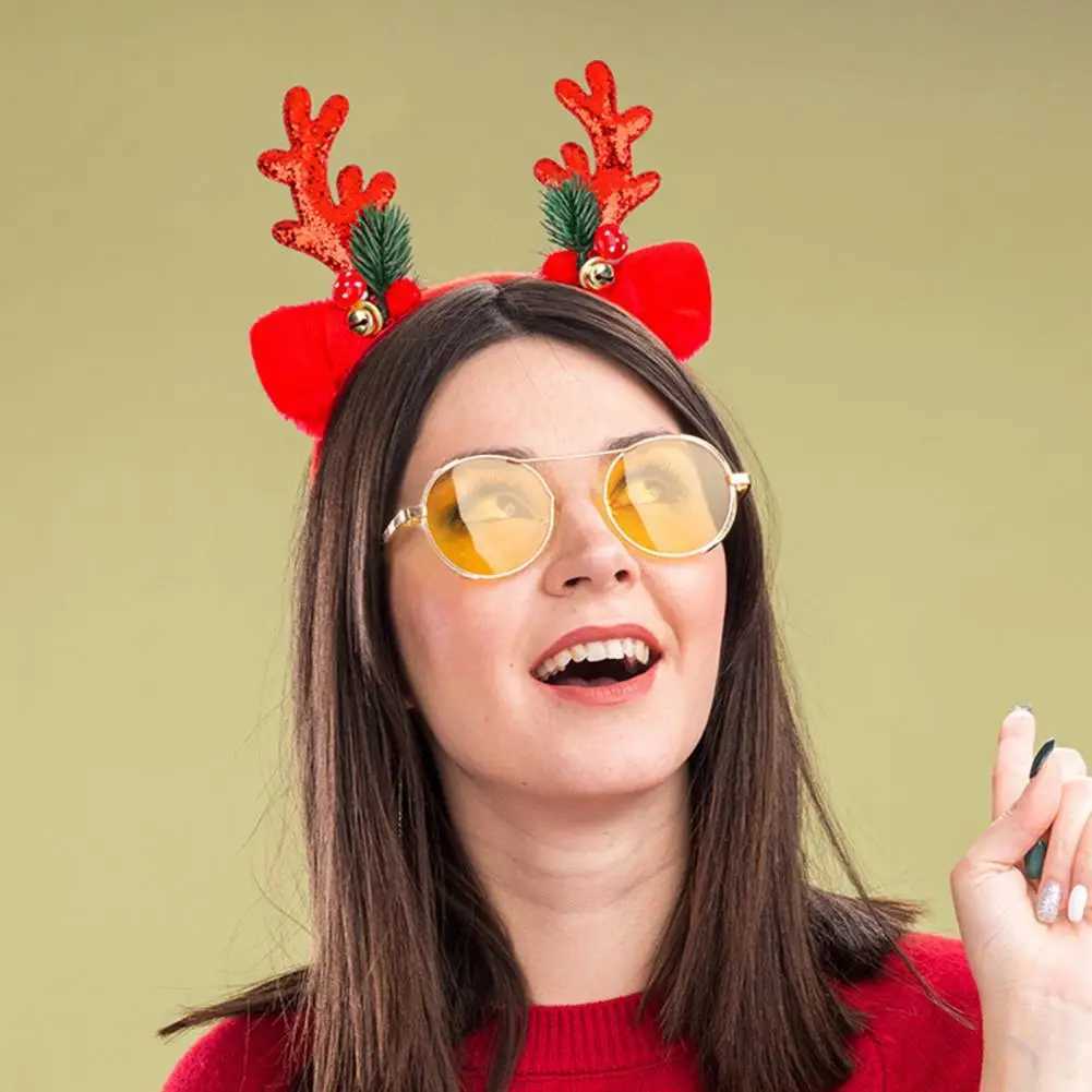 Festive Reindeer Antler Headband for Women Girls Sequined Christmas Hair Accessory with BellsX241021 Free shipping