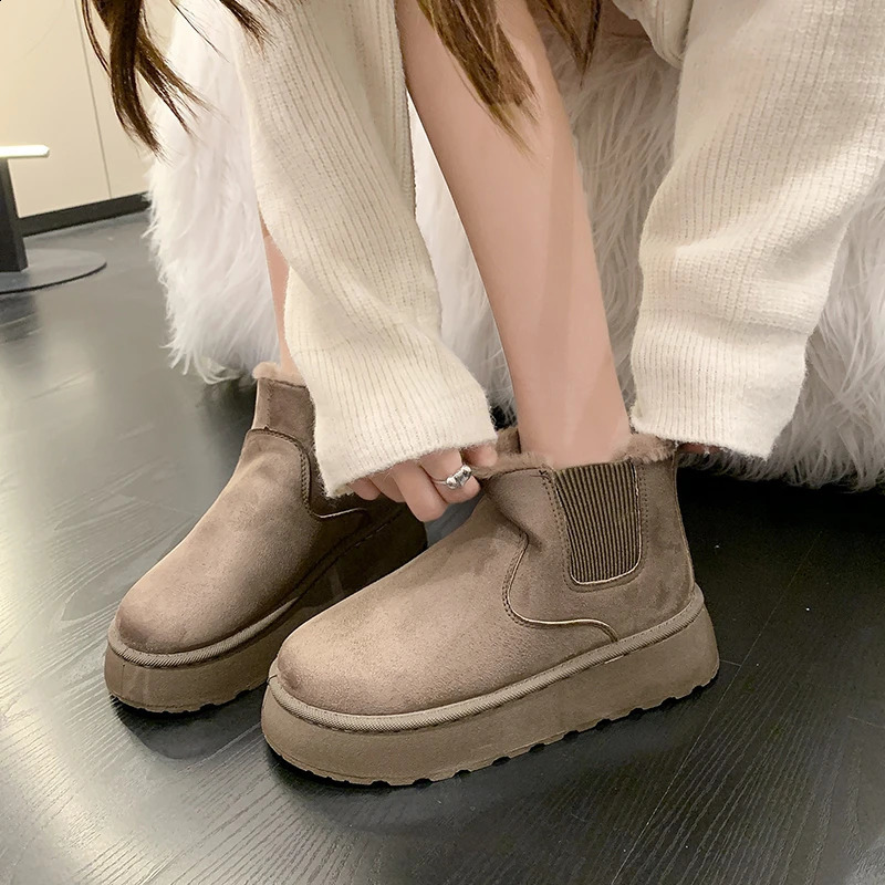 Winter Women Short Plush Warm Non-Slip Snow Casual Suede Fur Ankle Boots Flats Platform Ladies Shoes 241021