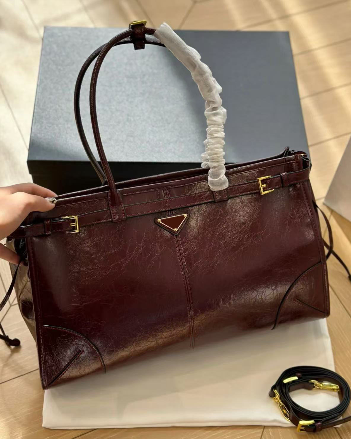 Suede Brown Shoulder Bag Womens Designer Totes Bag Soft Lux Leather Luxury Handbag Casual Mens New Tote