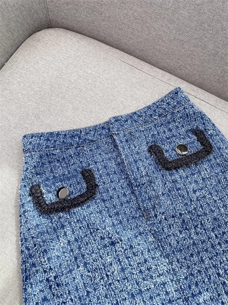 2025 Spring Sky Blue Two Piece Dress Sets Long Sleeve Round Neck Tweed Single-Breasted Coat + Buttons Skirt Set Two Piece Suits M5A028639 Check Size C