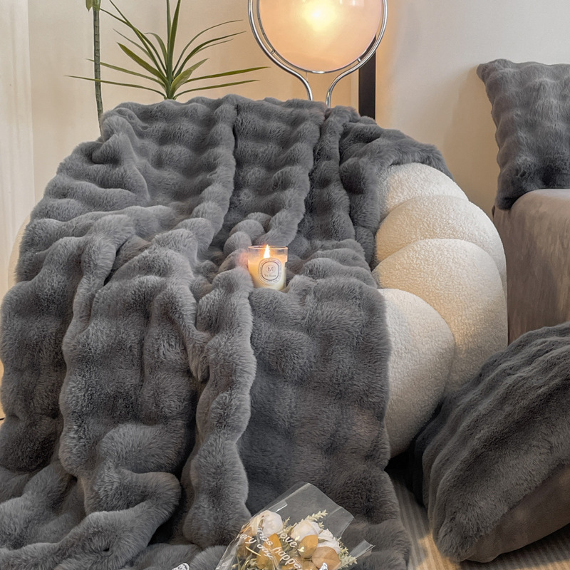 High-grade Faux Rabbit Fur Blanket Autumn Winter Soft Thick Warm Sofa Blanket Bedroom Bedding Nap Blanket Home Decor 240806