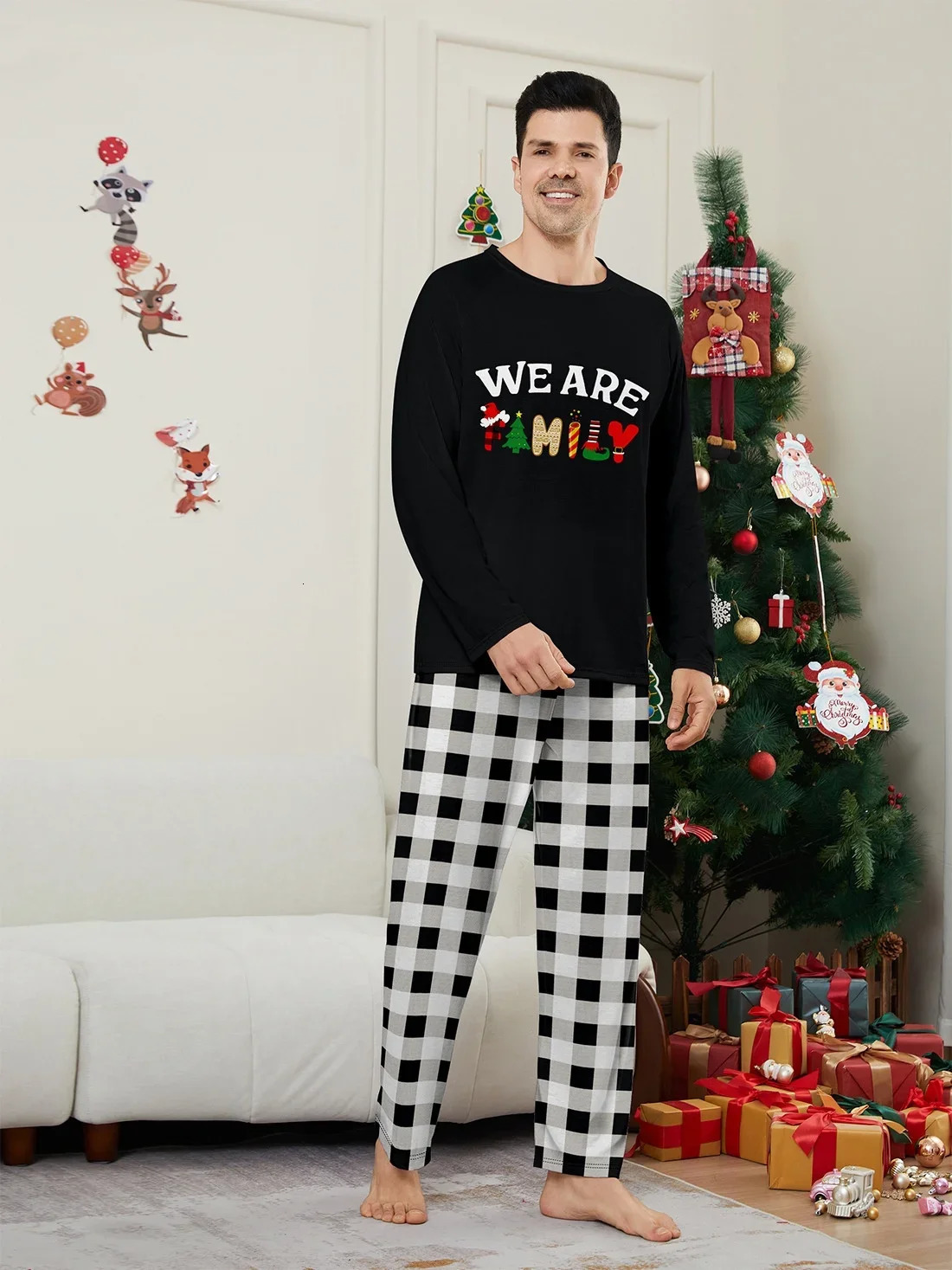 Merry Christmas Plaid Print Family Pajamas Adult Kids Matching Clothing Set Casual Soft Homewear Baby Dog Romper Cute Xmas Look 241022