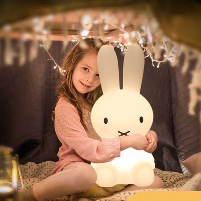 Cute 3D Night Light Kawaii Animated Cartoon Rabbit Eye Protection Rechargeable Desk Lamp Bedroom Childrens Bedlight Campsite Light X241021