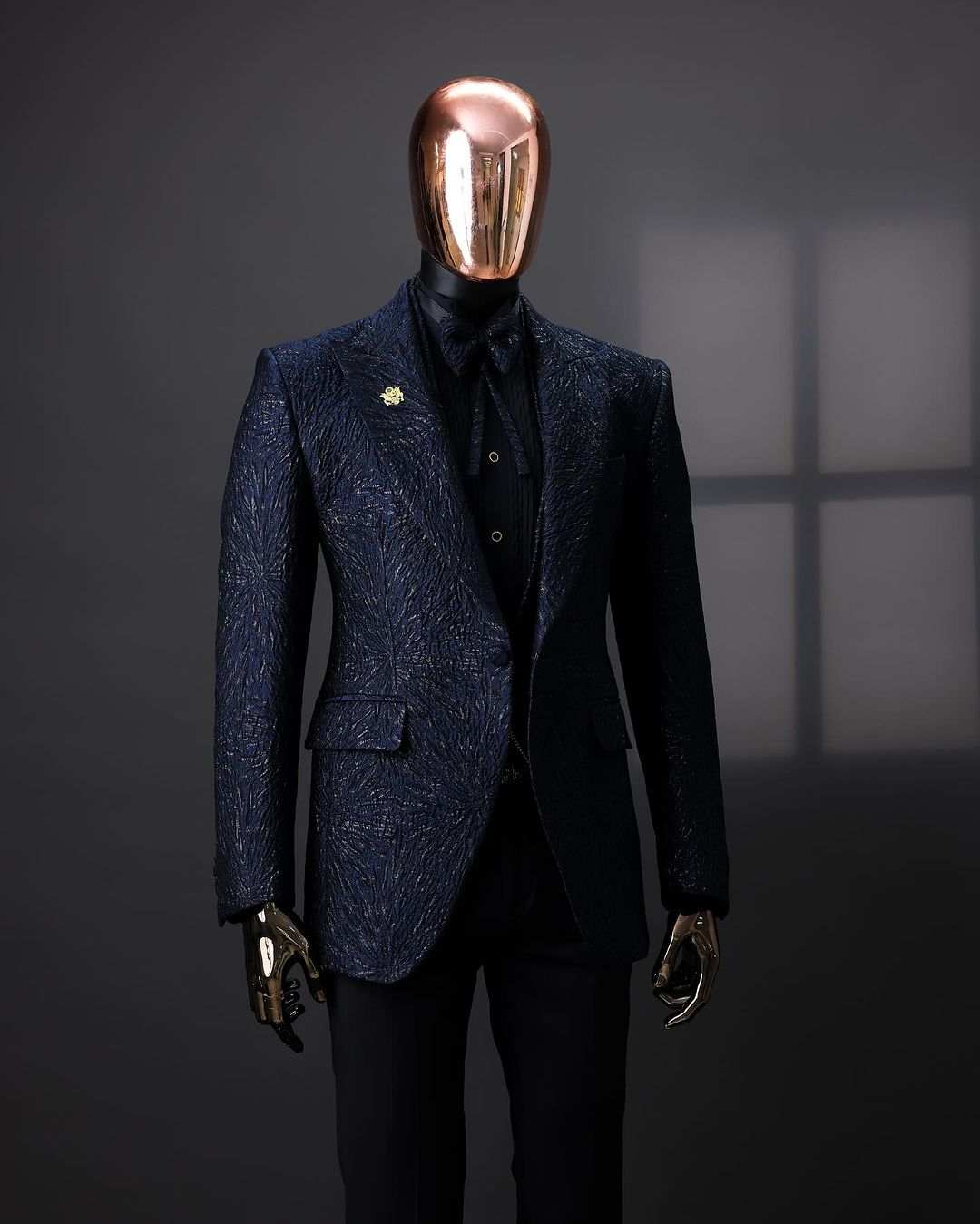 Sparkly Wedding Suits Peaked Lapel Jacket 3 Pieces Set Men's Tuxedo One Button Tailored Dinner Prom Groom Blazer Custom Made (Coat+Pants+Vest)