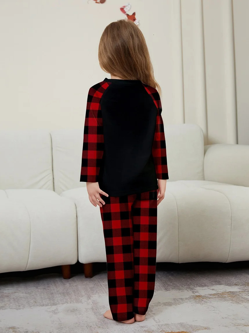 2025 Xmas Family Matching Pajamas Dear Merry Xmas Letter Printed Adult Kid Baby Family Matching Outfits Christmas Family Pjs 241022