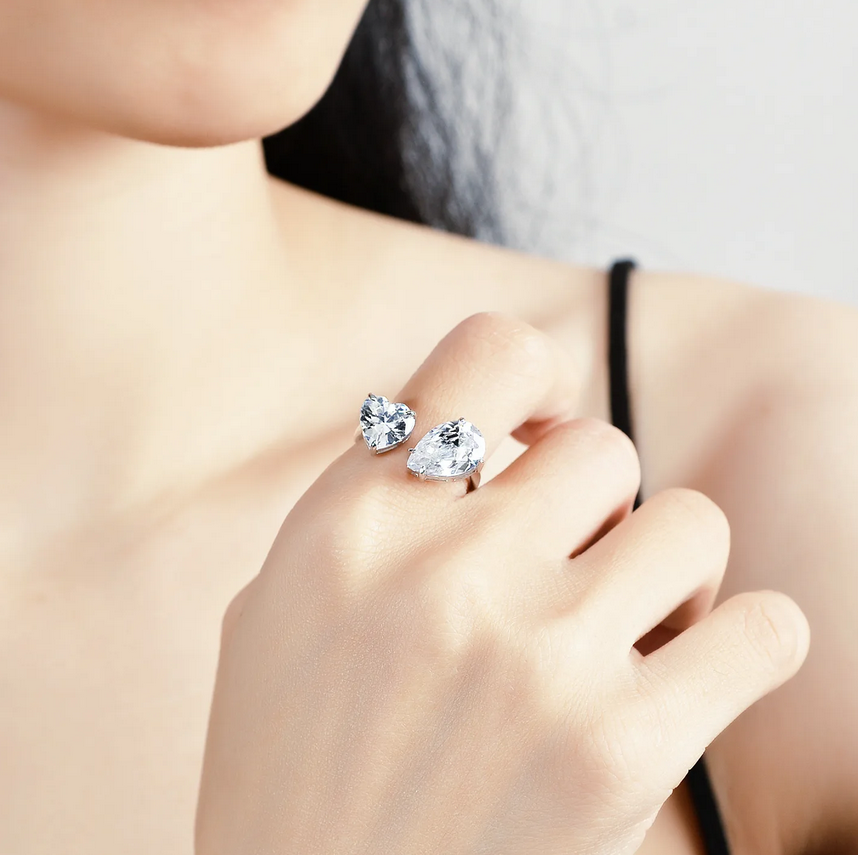 Sterg Sier Heart-Shaped Moissanite Dia Open Ring for Women