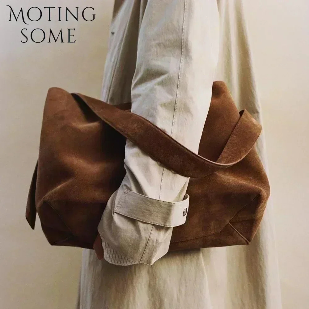 Motingsome oversized y suede leather winter bag frosted cowhide and wallet retro womens handbag item 241021 d915 4