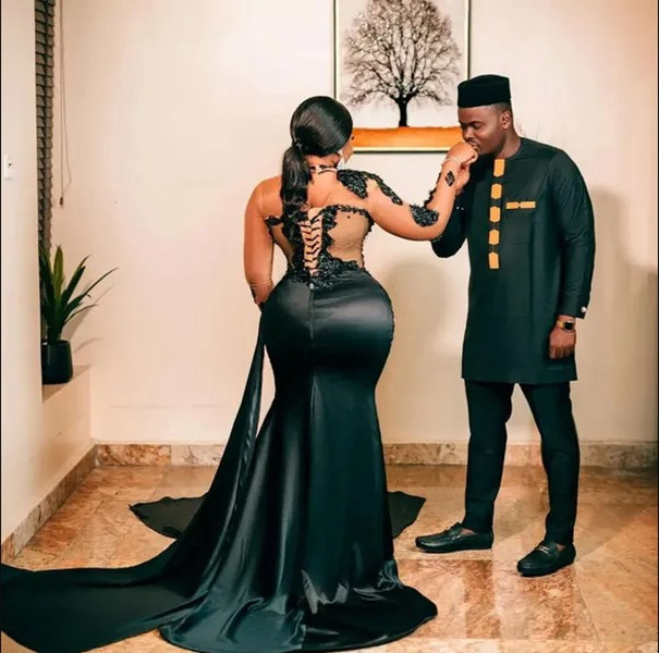 2024 Plus Size Prom Dresses for Black Women Illusion Evening Gown Long Sleeves High Neck Appliqued Beaded Lace Formal Dress 1022