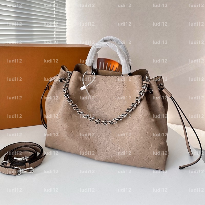 Top quality New bella Womens crossbody shoulder bag Original designer handbag mirror quality leather chain bags expensive tote bucket bag halloween shopping bag