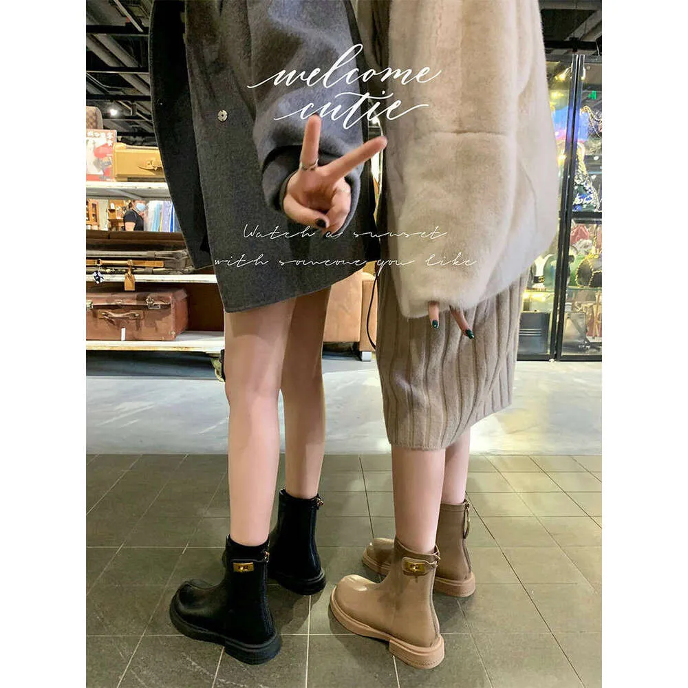 2024 Womens Boots Are Waterproof Warm New British Wind Round Head Back Zipper Bottom Thick Split Leather Short Boots Women