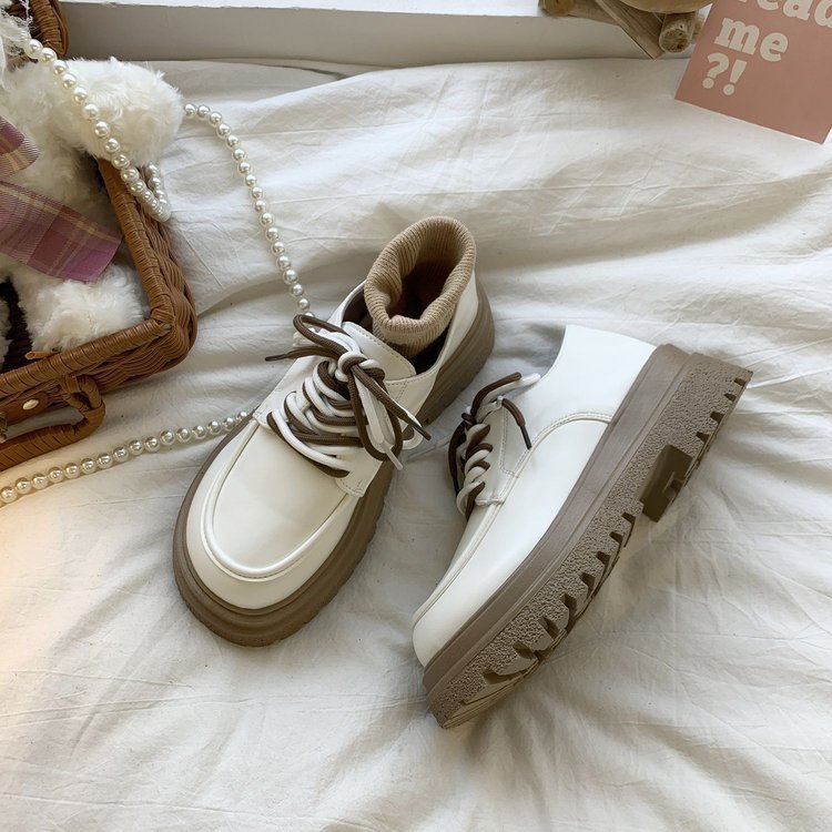 Leather Shoes: Vintage Round Toe Platform Shoes, Black/Beige 66e7