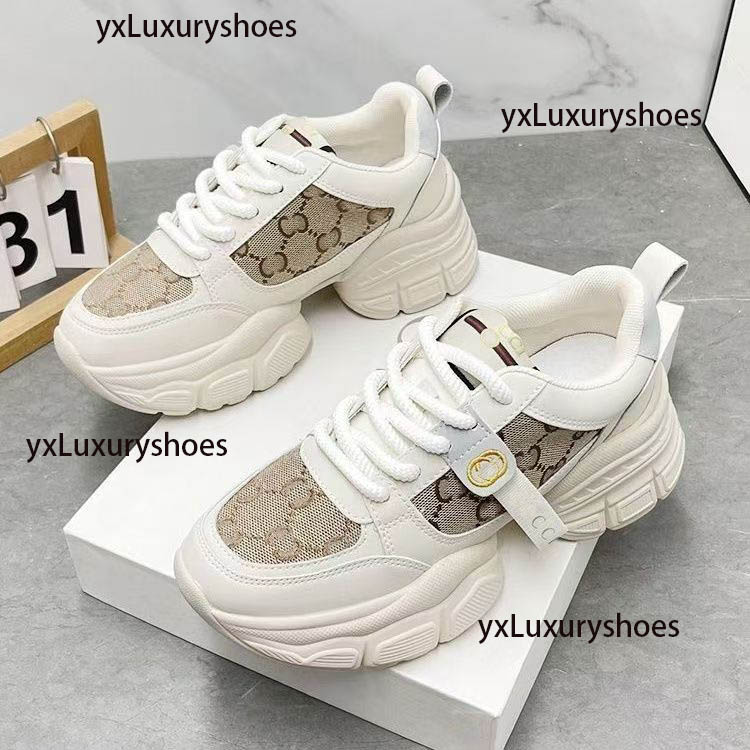 2024 Italian Designer Women's Letter Print Women's Real Leather Shoes Fashion Sneakers Women's Increase Height Casual shoes Outdoor travel High quality sneakers