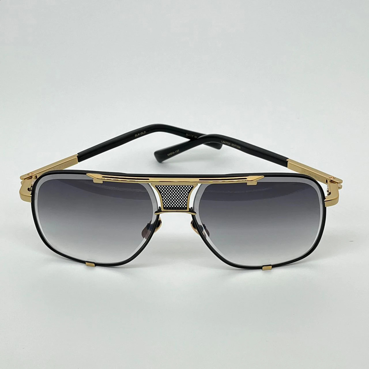 M-FIVE sunglasses for unisex summer style UV resistant retro board rectangular full frame glasses random box 241021