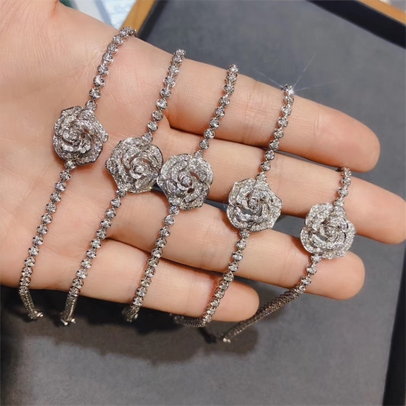Flower Lab Diamond Bracelet 925 Pure Silver Engagement Wedding Bracelet Women Brides Fashion Party Jewelry 240929